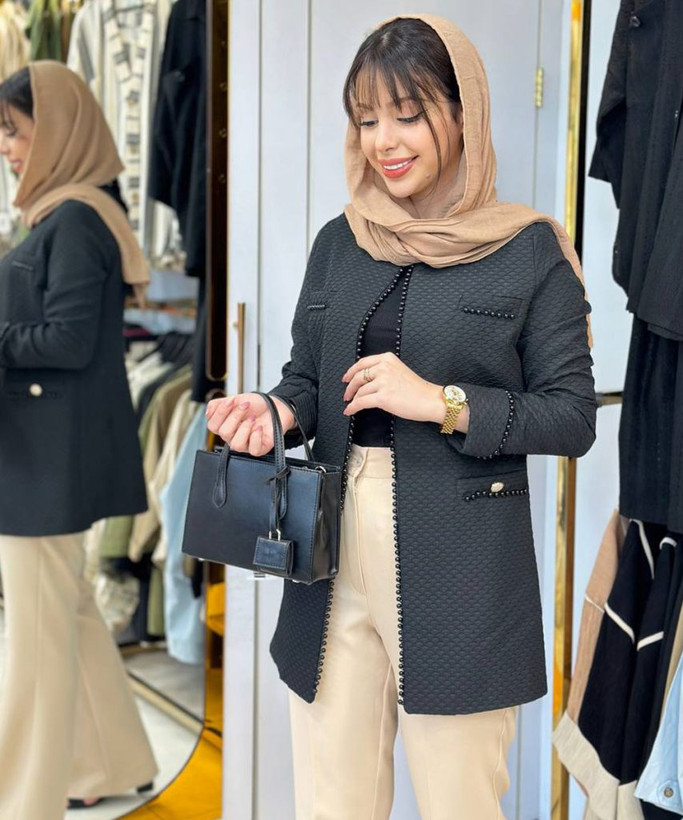 مانتو مغزی دوزی جلو باز